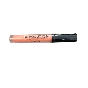 Makeup Revolution Matte Liquid Lipstick Knockout | Full Size | Nude Peach 🧡 NEW